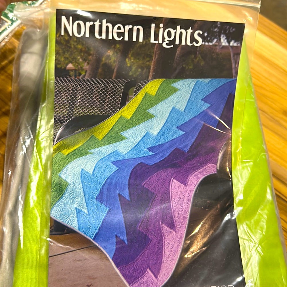 Keepsake quilting, northern lights quilt kit, 51” x 64”